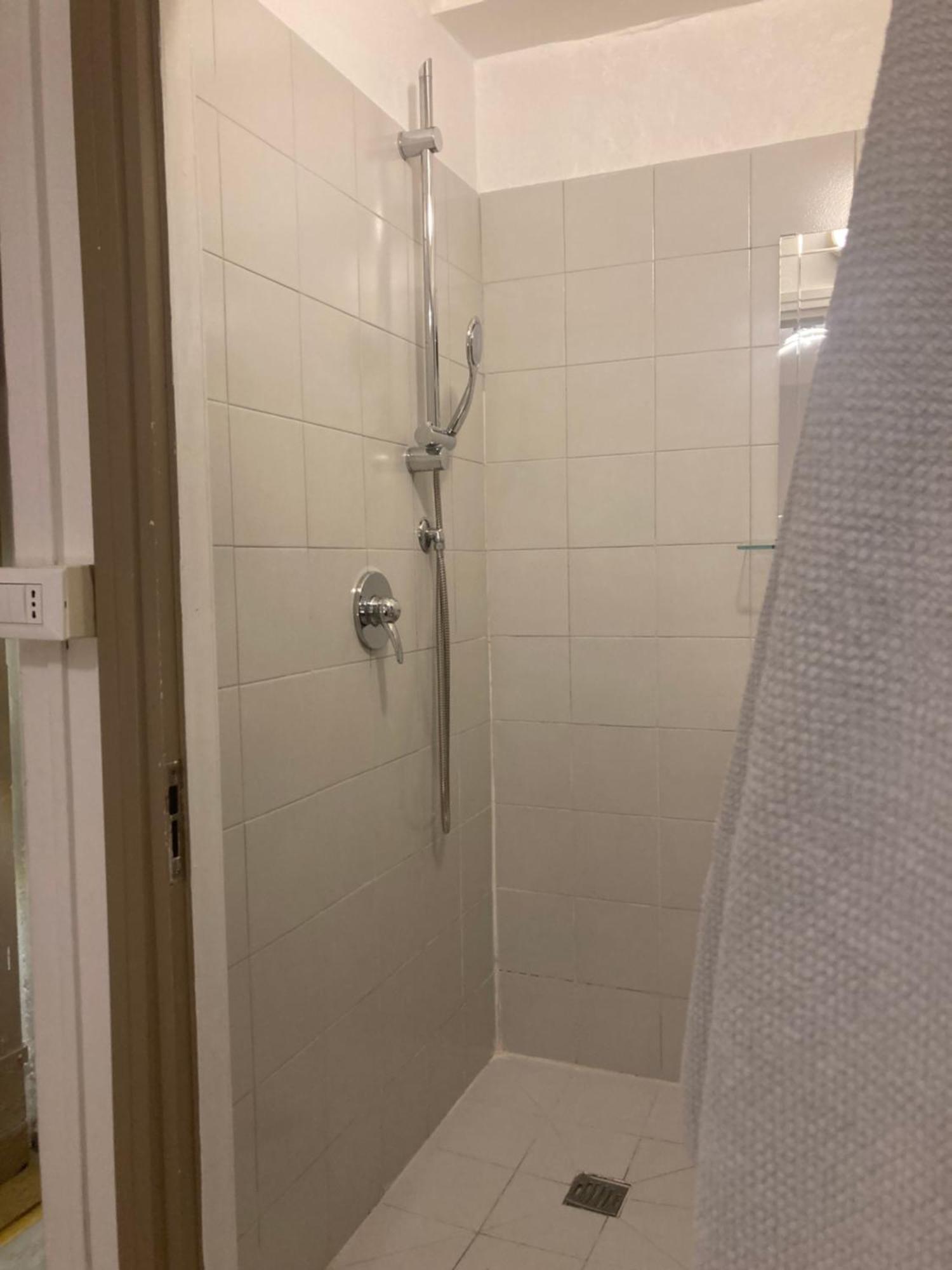 Ferienwohnung Piccolo Monolocale A Due Passi Da Piazza Maggiore Bologna Exterior foto
