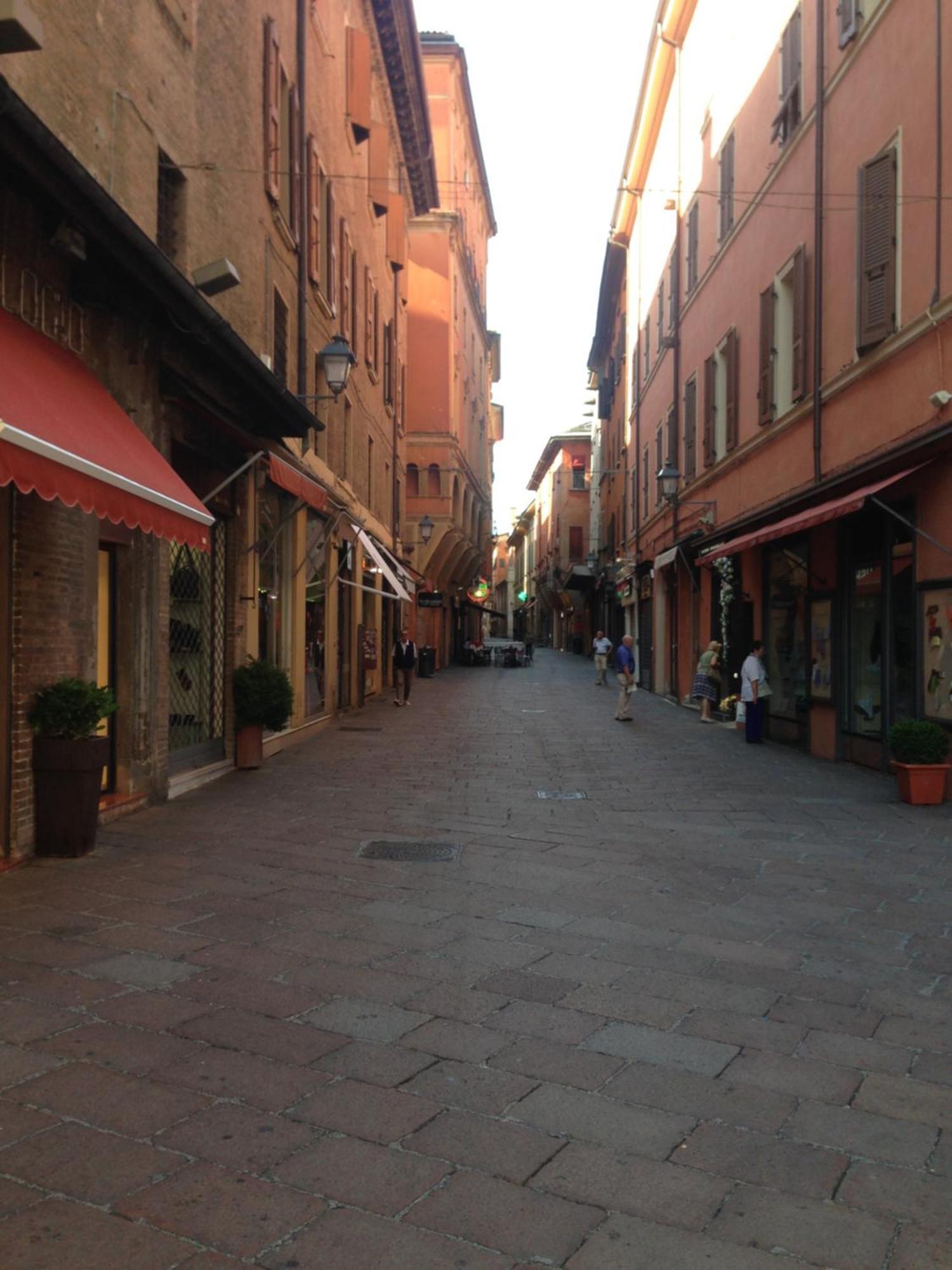 Ferienwohnung Piccolo Monolocale A Due Passi Da Piazza Maggiore Bologna Exterior foto
